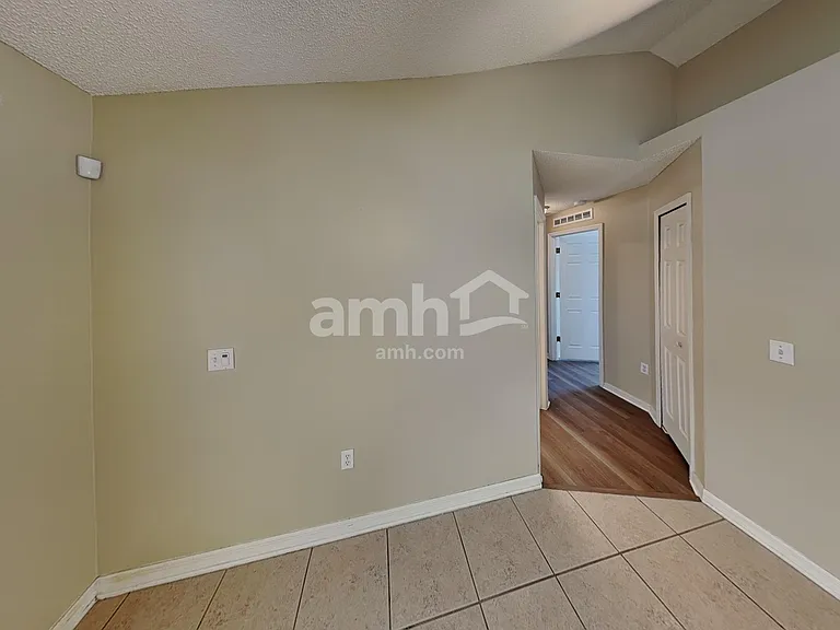 2925 Canyon Trail Ln — Photo 9