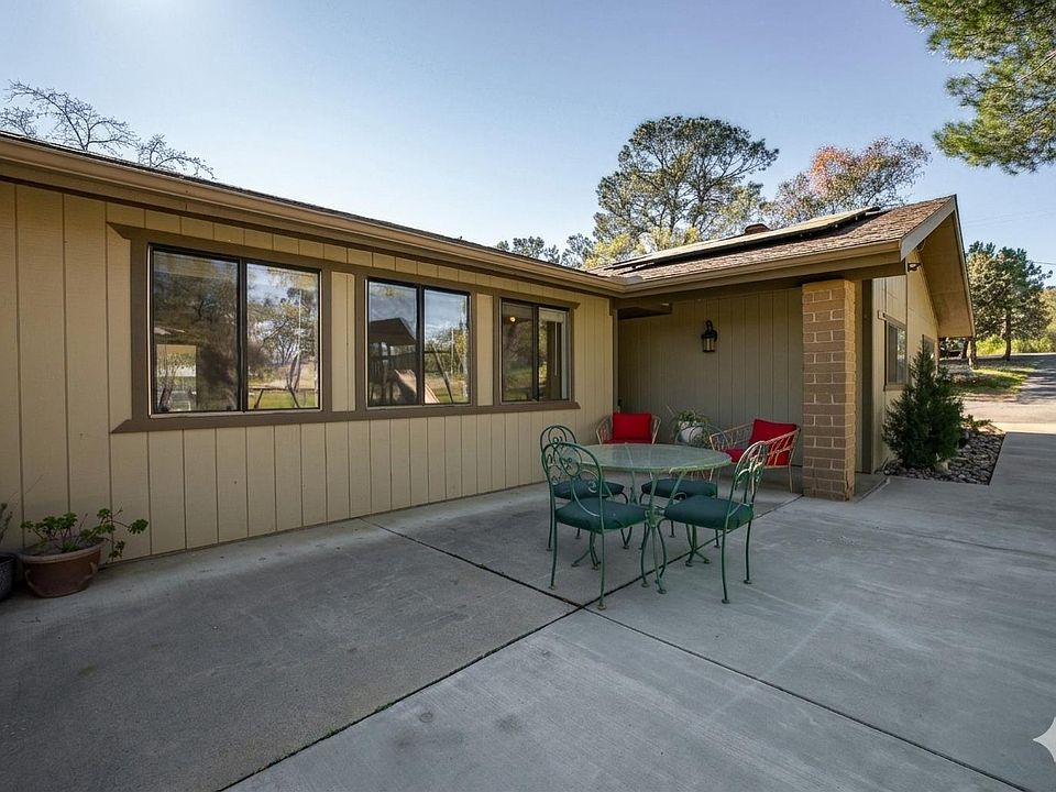 1st image of 30451 Horseshoe Dr