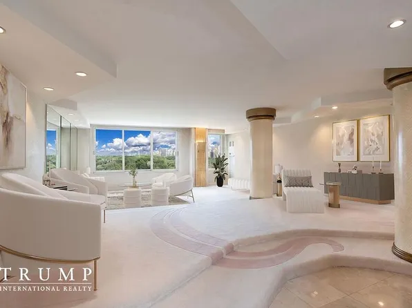 106 Central Park S APT 12A, New York, NY 10019