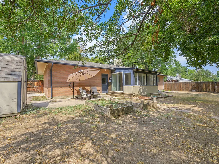 532 S Union Blvd — Photo 21