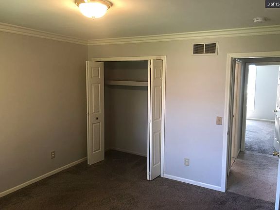 3rd image of 21477 Glacier Dr