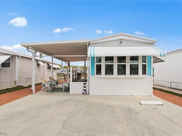 157 Caravan Cir, North Fort Myers, FL 33903