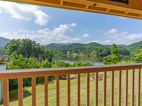 4th image of 130 Lake Cabin Ln