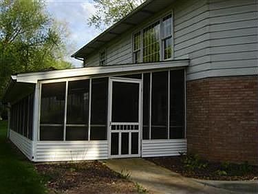 4th image of 7857 Bendemeer Dr