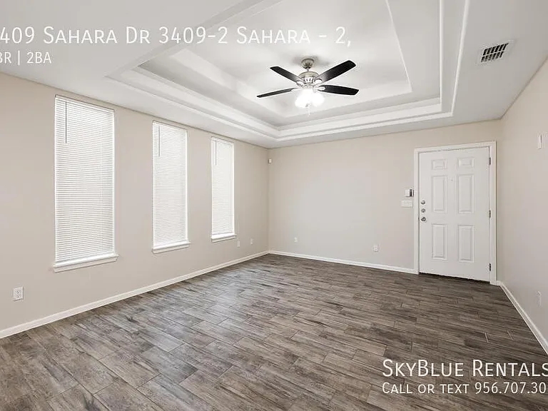 3409 Sahara Dr #2 — Photo 2