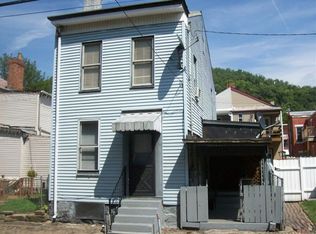 D 2306th Ln, Wheeling, WV 26003