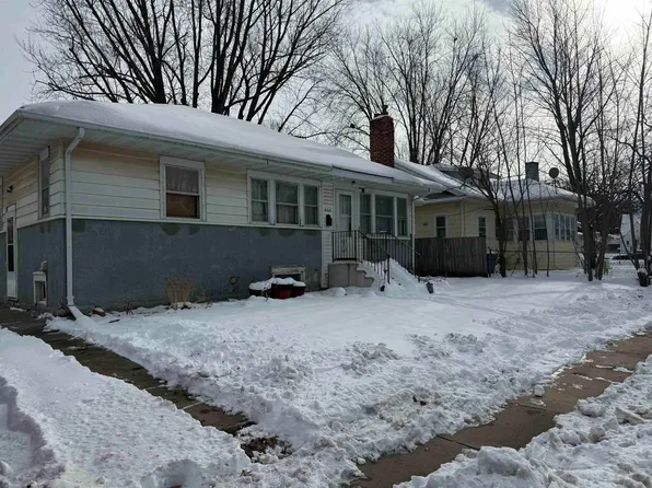 517 Fletcher Ave, Waterloo, IA 50701