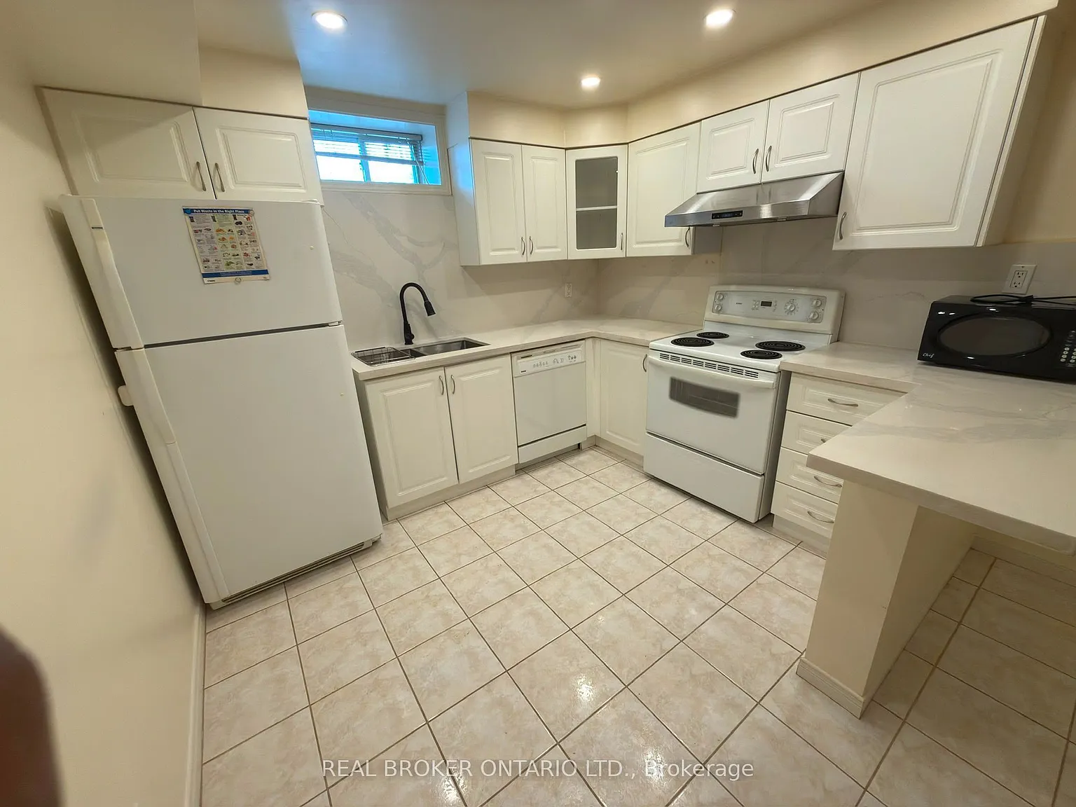 2 bed, $1,600 — Photo 4