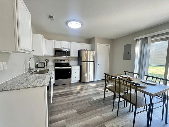 4th image of 4912 Alpine Ridge Dr #203DD