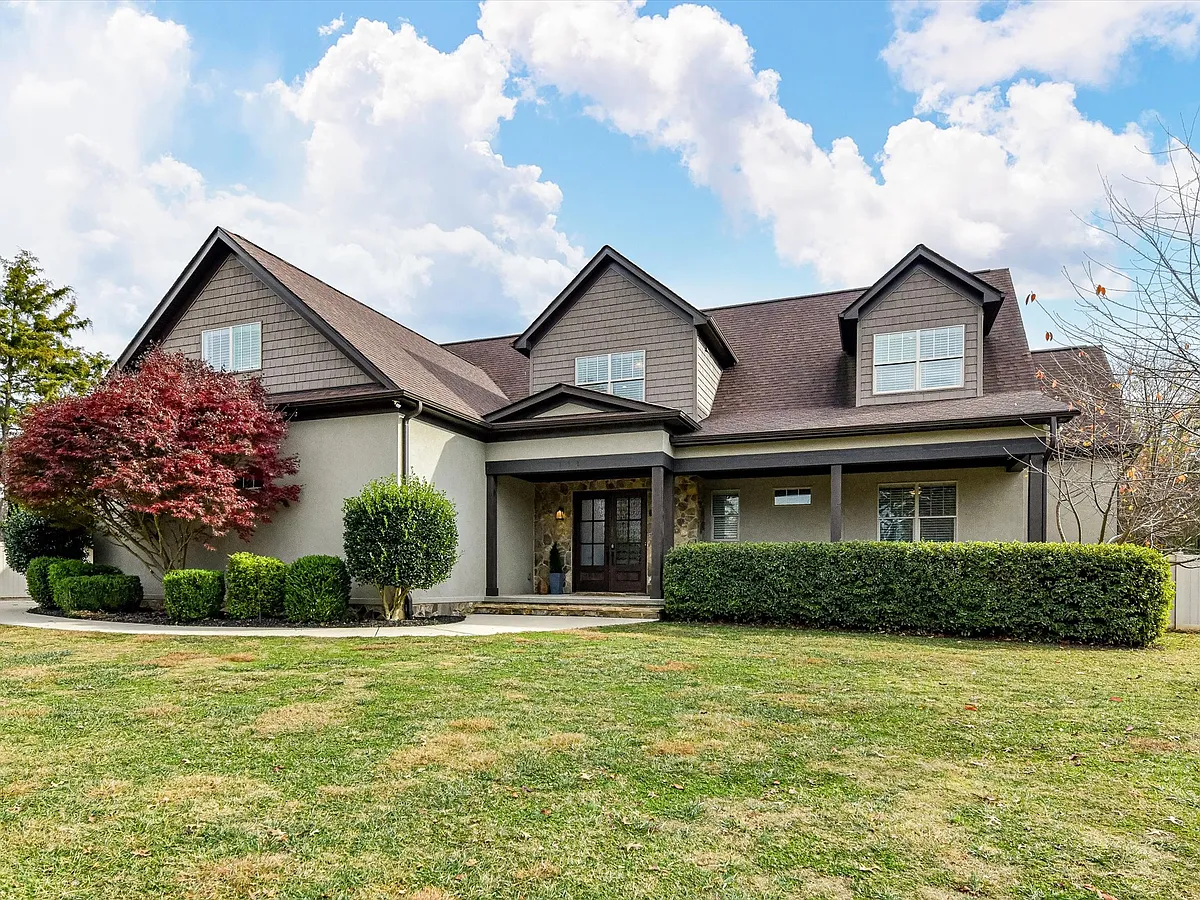 Building Photo - 111 Aqua Dr