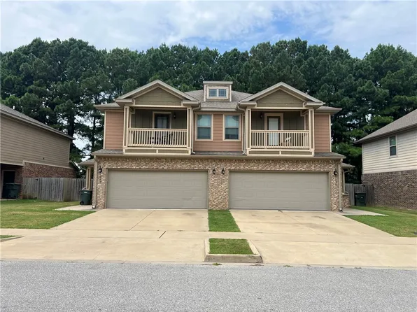 1237/1239 N Sicily Ln, Fayetteville, AR 72704