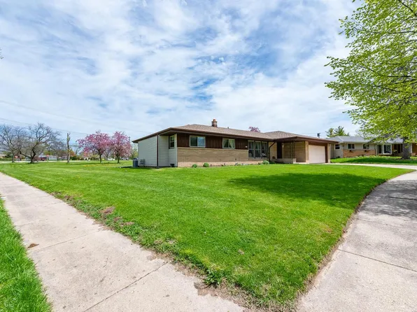 5340 Orchard LANE, Greendale, WI 53129