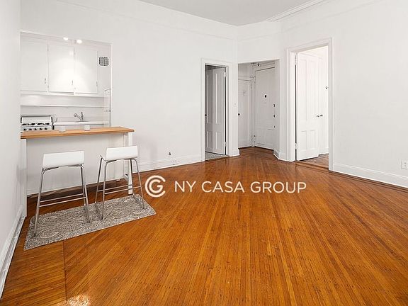 4th image of 131 Hicks St #2F