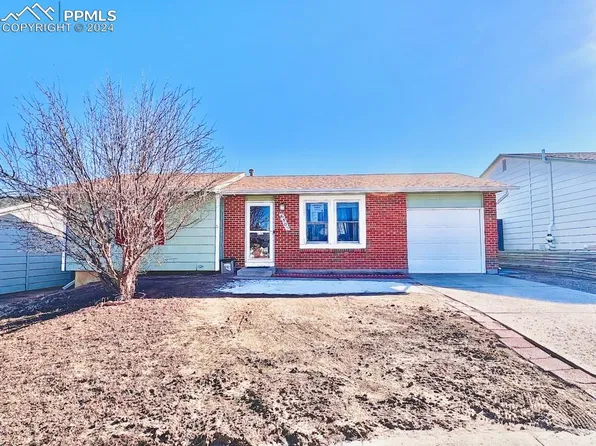 6805 Parkridge Ct, Colorado Springs, CO 80915