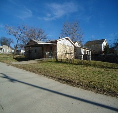4th image of 3123 NW 25th St