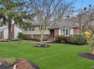 485 Piermont Rd, Cresskill, NJ 07626