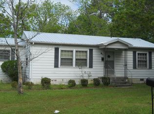 709 Langley Dr, Dothan, AL 36301