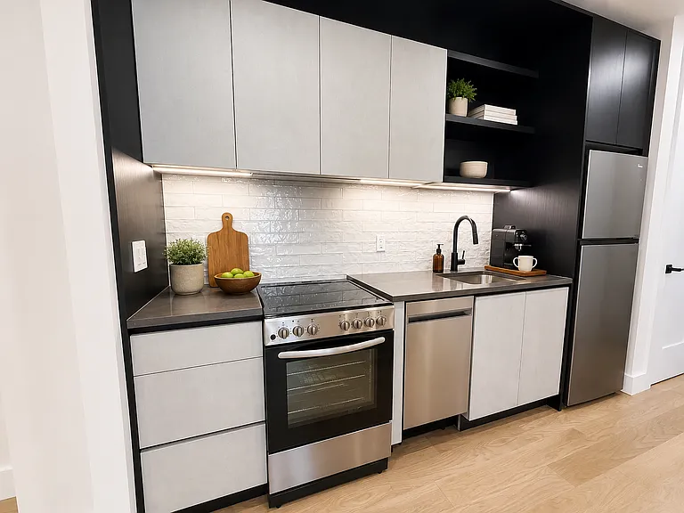 2328 Bedford Ave #2B — Photo 7