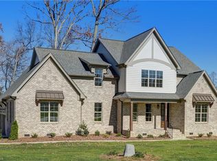 2513 Dawning Dr, Greensboro, NC 27410