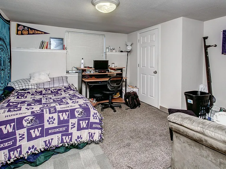 3002 Harvard Ave E #L — Photo 5