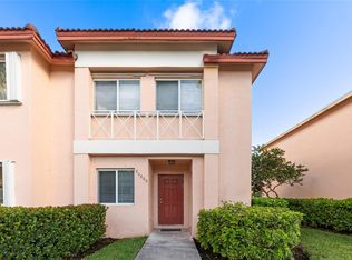 20869 NW 3rd Ln, Pembroke Pines, FL 33029