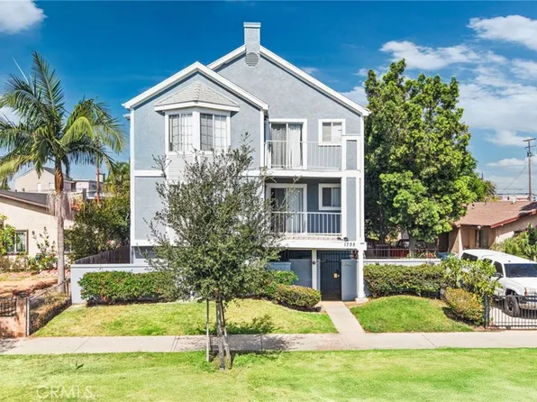 1755 Sherman Pl, Long Beach, CA 90804