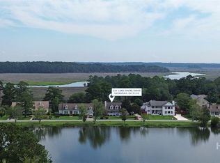 221 Lakeshore Dr, Savannah, GA 31419