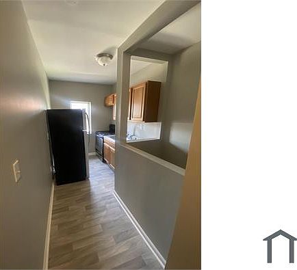 2nd image of 3505 Virginia Ave #B