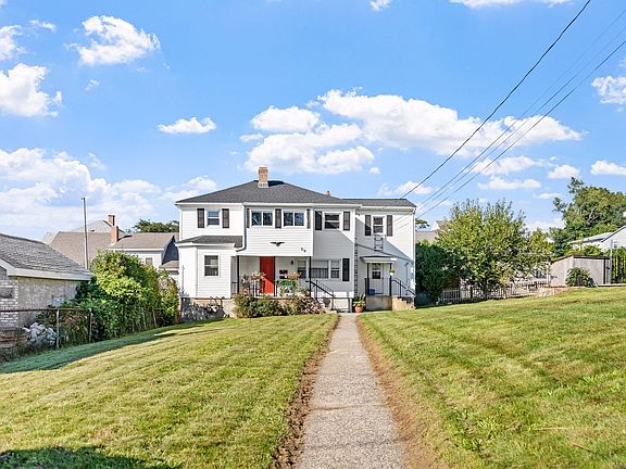 2nd image of 30 Harvard St