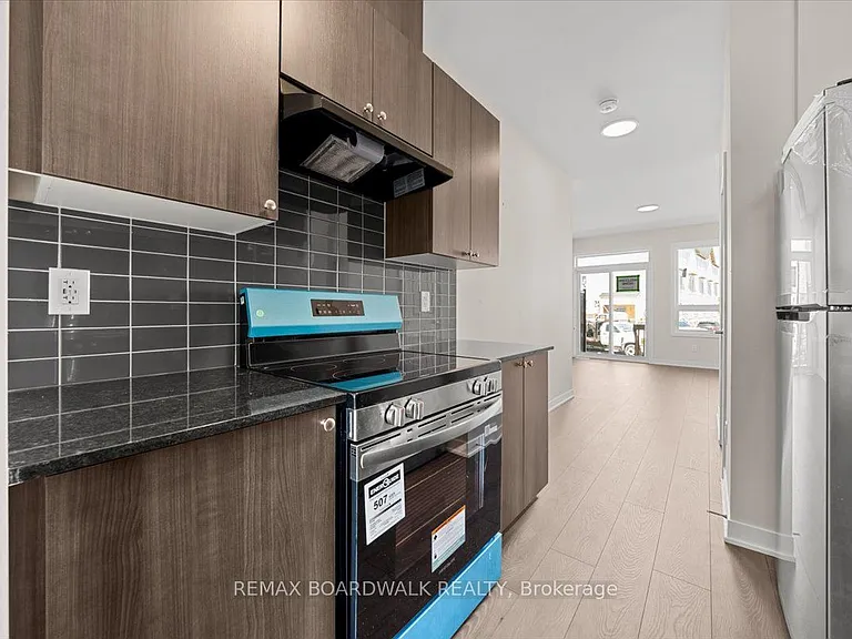 241 Lamarche Ave — Photo 5