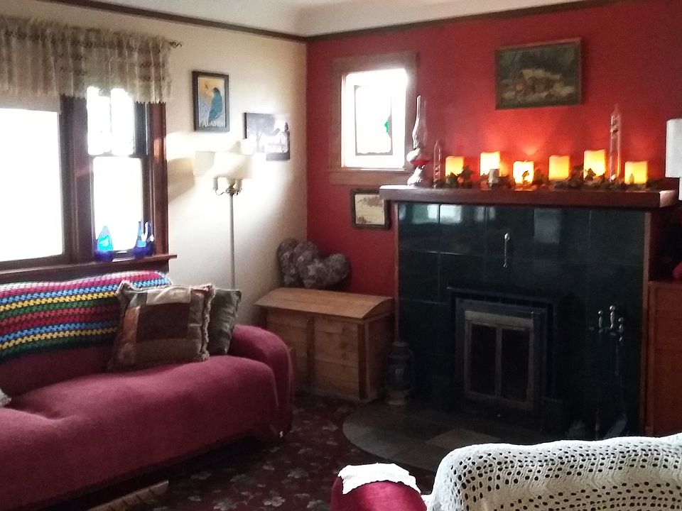 1st image of 4833 Farrington Ave