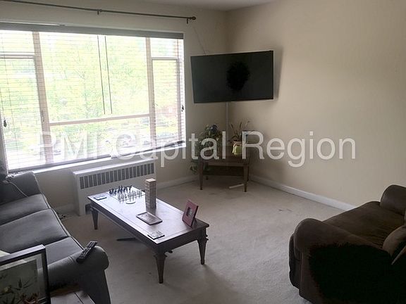 5th image of 10402 Montrose Ave #M-301