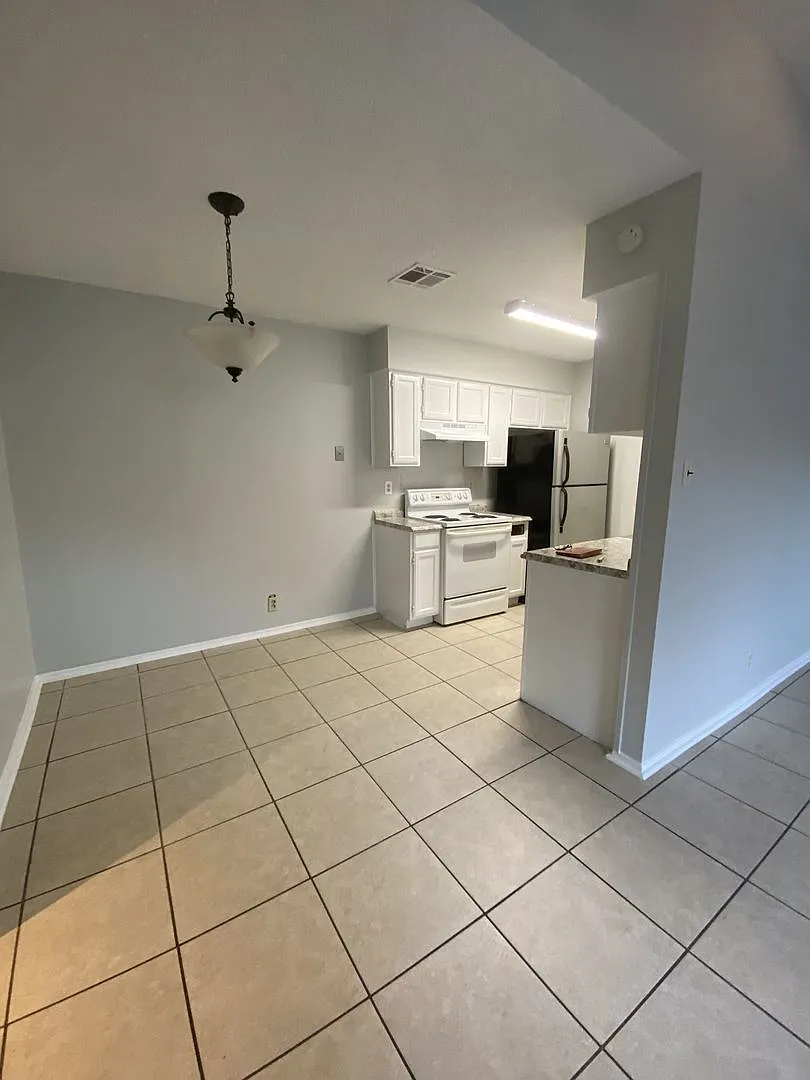 2602 Aftonshire Way #A, Austin, Texas 78748 — Photo 2