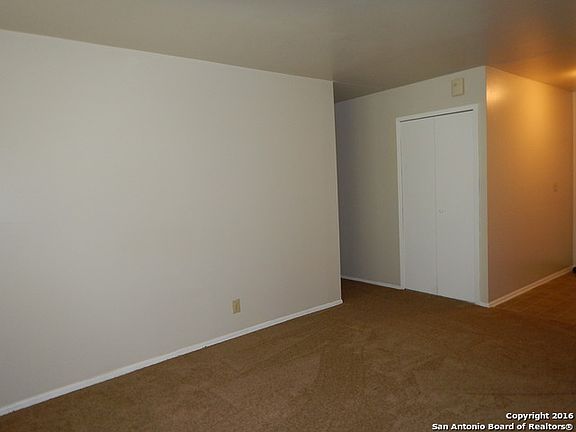 2nd image of 7101 Glen Trail Dr