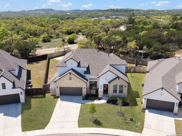 9056 Raven Pointe, San Antonio, TX 78255