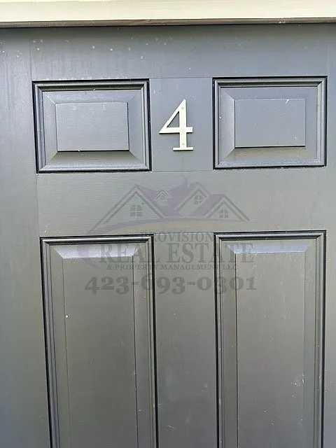 2 bed, 1.0 bath, $1,000 — Photo 3