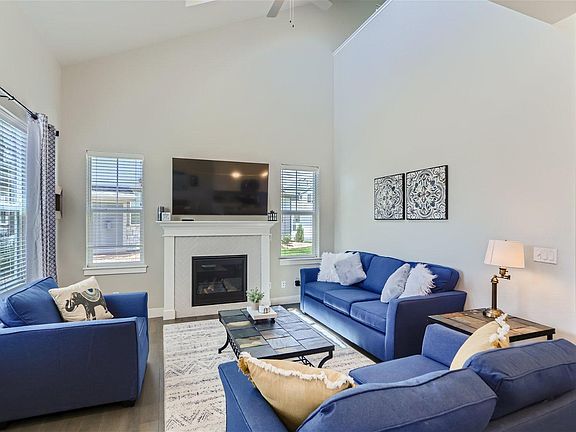 5th image of 4166 Greenhorn Dr