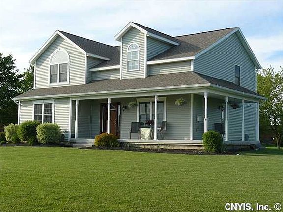 4th image of 7791 Gloria Dr