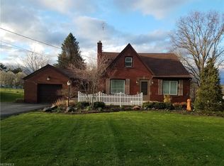 1171 E Robinson Ave, Barberton, OH 44203