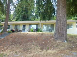800 Patricia Ann Dr, Camano Island, WA 98282