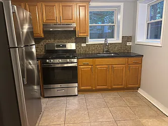 634 Greene Avenue, #1