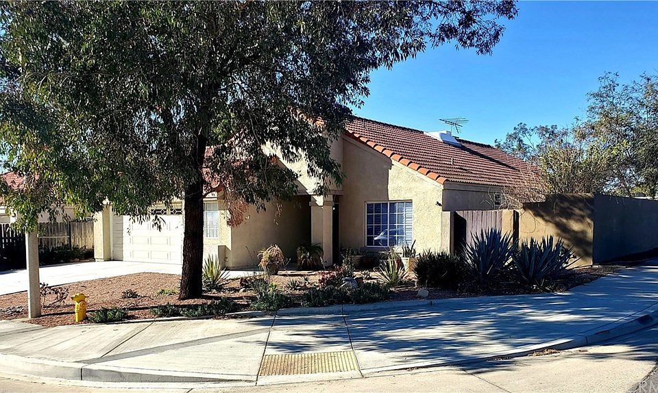 2nd image of 11963 Venetian Dr
