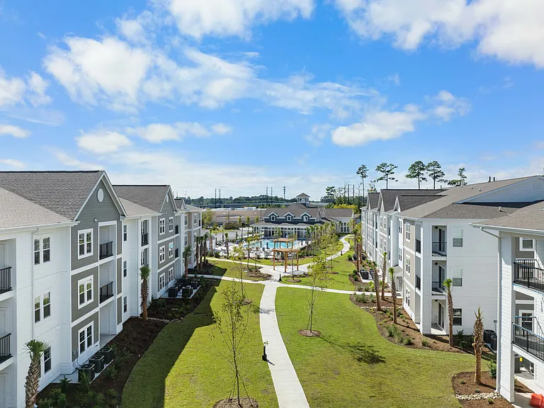 The Edison at Farrow Commons — Photo 21