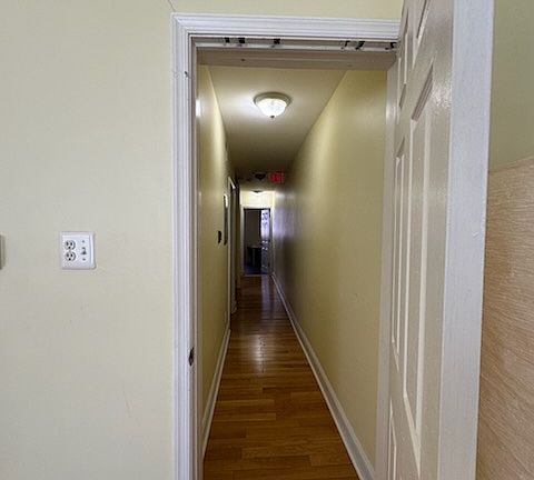 2nd image of 1019-21 S 8th St Floor 3