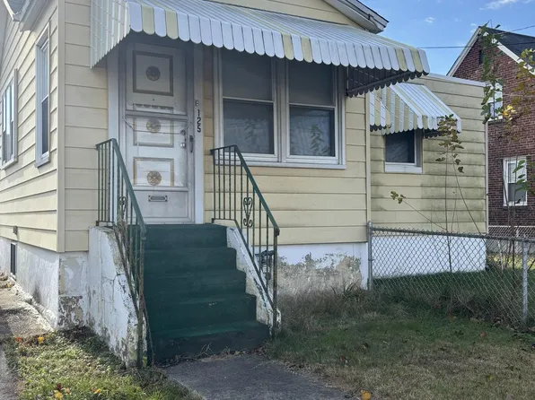 125 S Governor Printz Blvd, Lester, PA 19029
