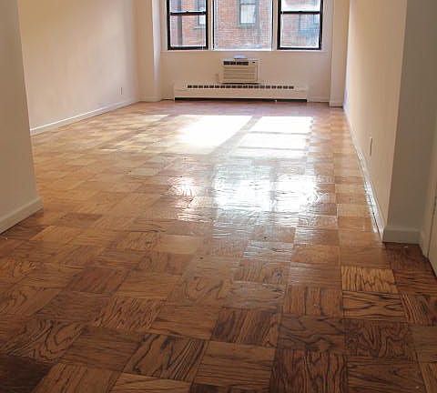 3rd image of 435 W 57th St APT 4R