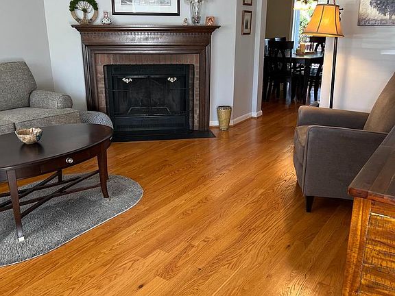 4th image of 400 Chadford Ct