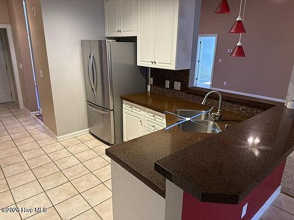2nd image of 503 N Shore Drive