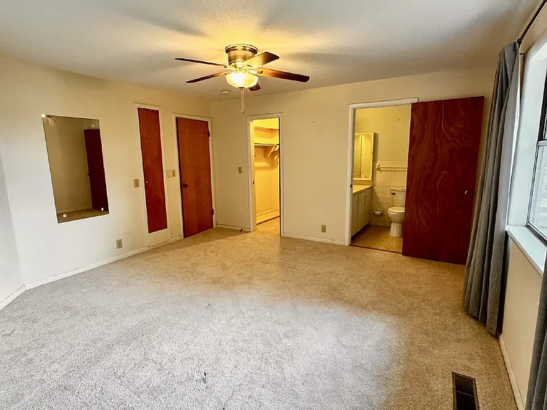 15344 Dutchmans Dr — Photo 11