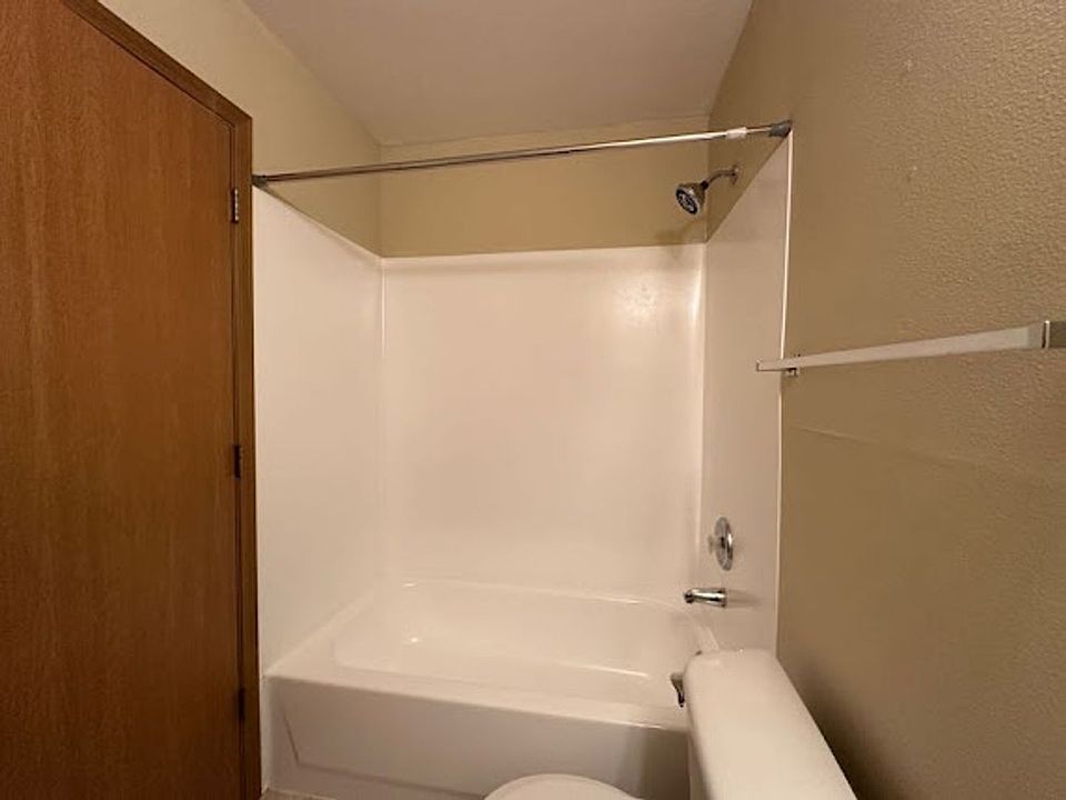 1st image of 730 S Vassault St #5F